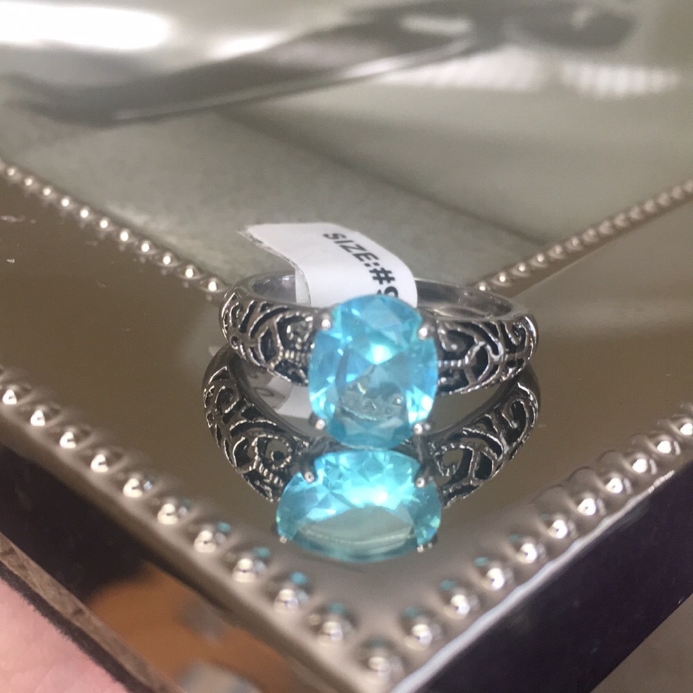 ❤️Gorgeous Aquamarine Ring With Filigree detail